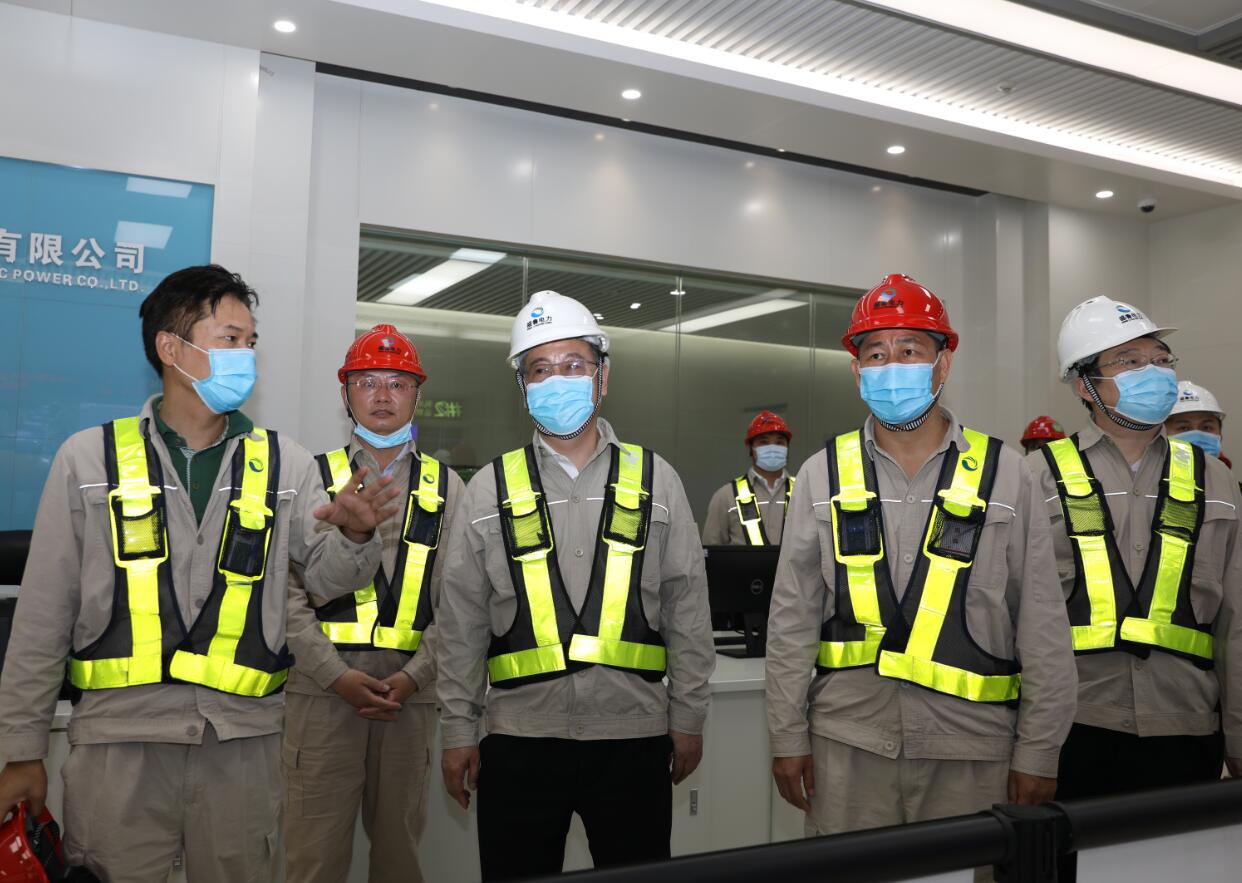 邸建友会见中信泰富李亚军一行-盛鲁能化